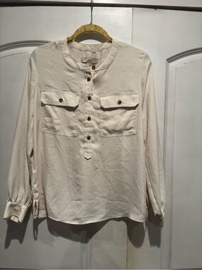 LOFT Cream Long-Sleeve Button Pocket Shirt